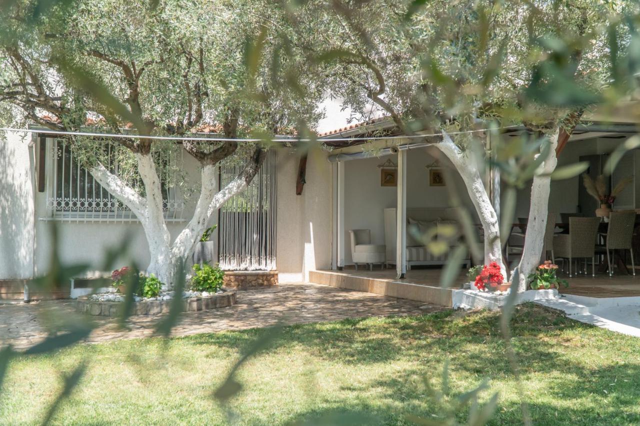 Villa Luna Makri Exterior photo